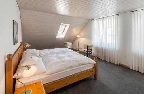 Kyburg-Buchegg Hotel | Gasthof Kreuz Mühledorf