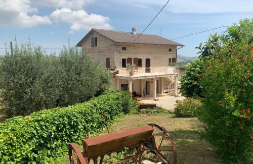 Monte San Pietrangeli Bed & Breakfast | Gastronomic B&B CarloCarla