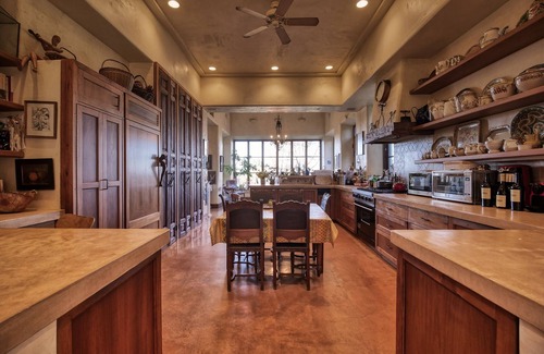 St. Helena House | Gated and private mountaintop 30-acre Vineyard Estate, Pool, Jacuzzi, Gardens