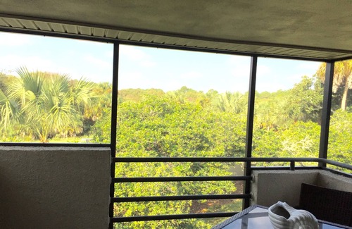Sawgrass Condo | Gated SAWGRASS BEACH CLUB - WALK to BEACH!