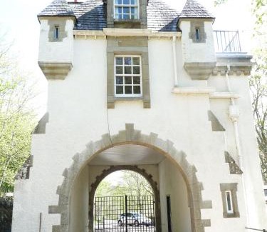 Loch Tay House | Gatehouse, Bridge of Balgie, Glenlyon