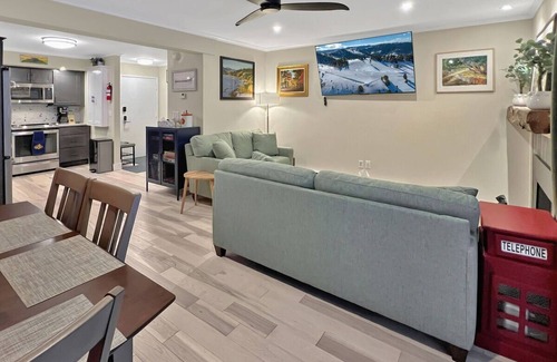 Mendon Condo | Gateway Condominiums A10, a spacious 2-bedroom retreat in Mendon, Vermont, for up to 6 guests.