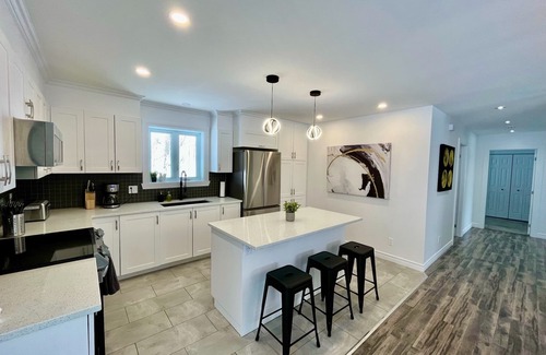 Potton Ski Chalet | Gather minutes from Owl's Head and 30 min from Jay Peak