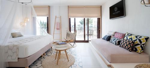 Santa Gertrudis Hotel | Gatzara Suites Santa Gertrudis