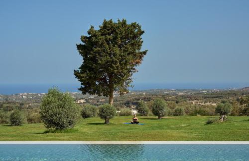 Pikris Villa | Gavras Exclusive Villas, with Infinity Pools, Spa Whirlpools & SeaViews, By ThinkVilla