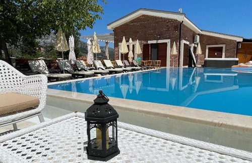 Karuc House | Gazdinstvo Guvno