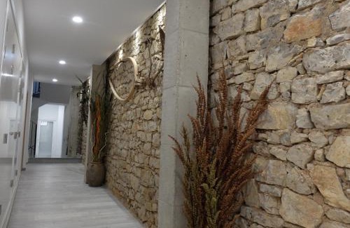 Adzaneta Apartment | Gegant de Pedra Apartaments