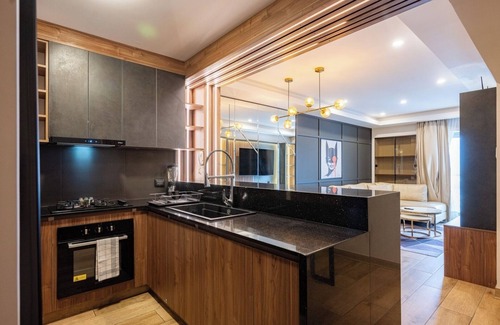 Country Club Apartment | geko The Rooftop 2BR