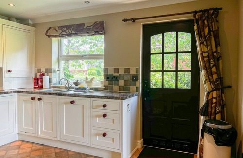 Wetheral Cottage | Geltsdale Garden Cottage is all ground floor with 2 bedrooms and 2 bathrooms