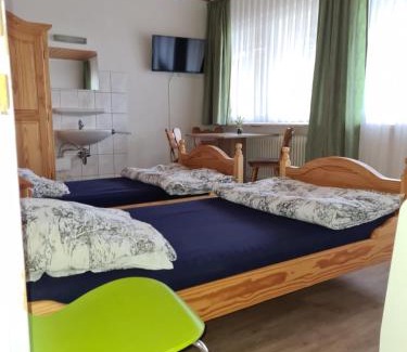 Geislingen an der Steige Apartment | Gemütliche Monteurunterkunft