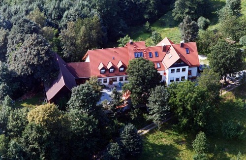 Marktrodach Apartment | Gemütliche Ferienwohnung (65qm) auf Bauernhof in ruhiger Lage