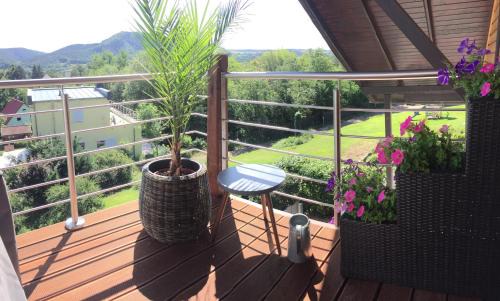 Kahla Apartment | Gemütliche Ferienwohnung mit Pool bei Jena