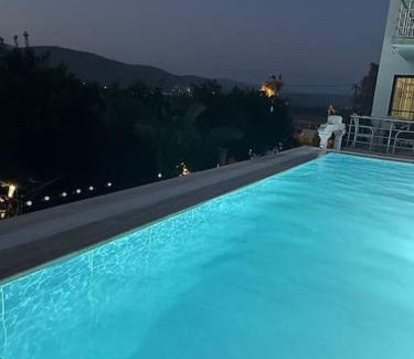 Akcapinar Villa | Gemütliche Villa mit Pool, extravagant, luxuriös