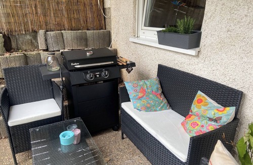 Saarbruecken Apartment | Gemütliche Wohnung am deutsch französischen Garten