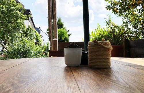 Tarforst Apartment | Gemütliches Apartment mit Fernblick auf die Stadt!