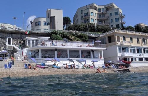 Quarto dei Mille Apartment | GENOA RIVIERA SEA -STUDIO APT Wi-Fi