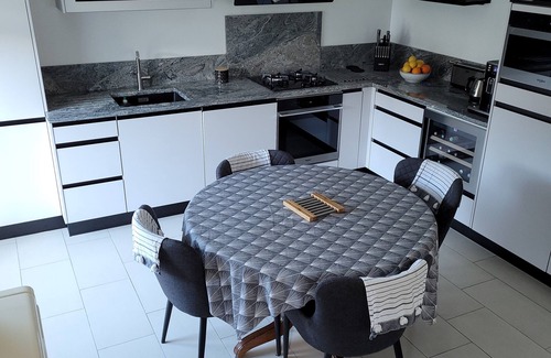 Saint-Ideuc House | Genuine vacation home 500 m from the beaches and the GR34