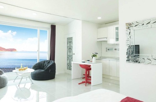 Kungnong House | Geoje Island Evada Pension