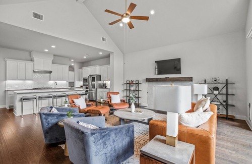 Georgetown House | Georgetown Retreat: Your Gateway to Hilltop Luxury