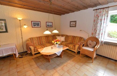 Grafenried Apartment | Geräumige Wohnung mit Sauna