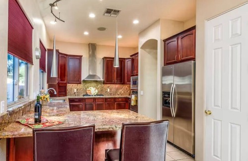 Chandler House | Geronimo