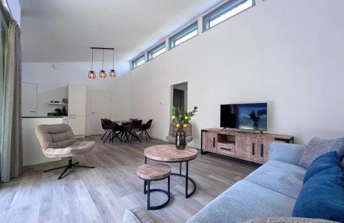 Dirkshorn House | Getaway with Garden & Comfort