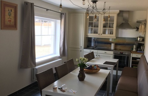 Kortemark House | Gezellige Vakantiewoning/Holidayhome " Route 63 " West-vlaanderen