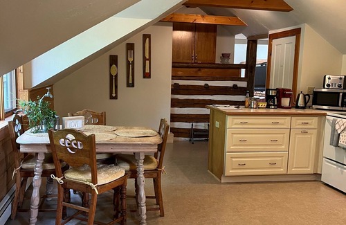 Campbellsport Apartment | GGG Log Cabin Apartment on the Ice Age Trail