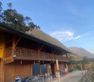 Hau Thao House | Giao local homestay Sa Pa