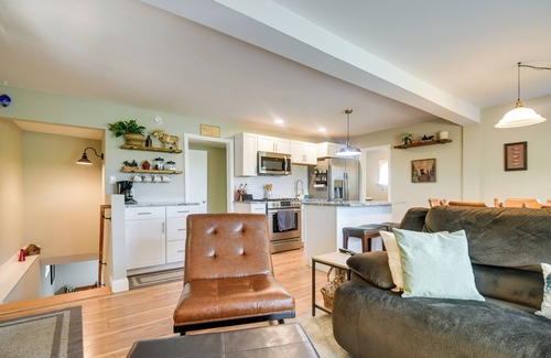 Gilmanton House | Gilmanton Vacation Rental w/Kayaks - At Loon Pond