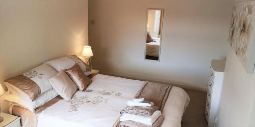 Tillicoultry Apartment | Ginger's