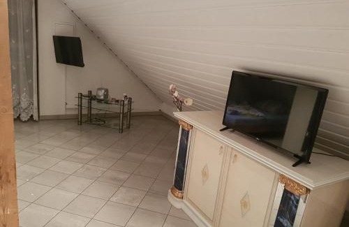 Illingen Apartment | Gino s Ferienwohnung