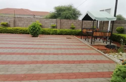 Kopong Bed & Breakfast | Girlie's bed and breakfast