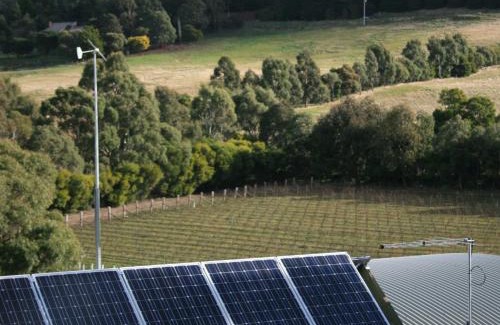 Gisborne Cabin | Gisborne Peak Winery Short Term Stays