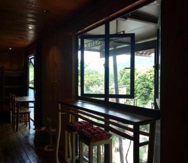 Soc Son Cabin | GISY Lake House 2F