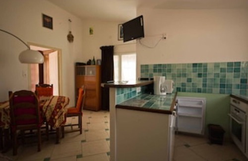 Aslonnes House | 'Gite 2' (4 people), La Balaise