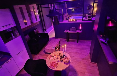 Dommartin-la-Chaussee House | Gite 3 - Suite VIP - Love Room