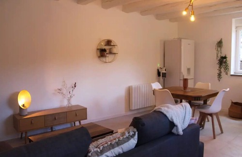 Veuves House | GITE 4/6P EN BORD DE LOIRE AVEC PISCINE CHAUFFEE