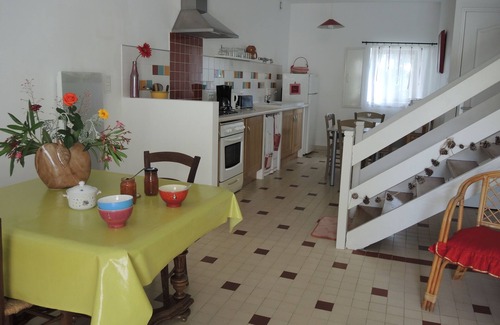 Bonlieu-sur-Roubion House | Gite 4 to 6 persons in Provence