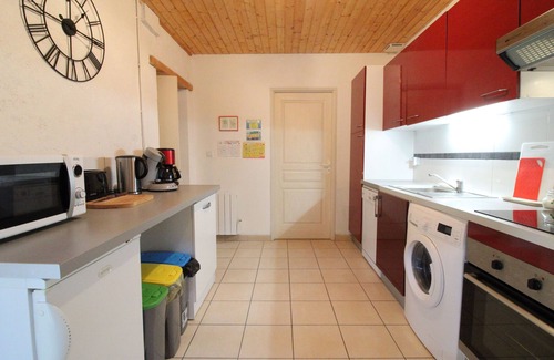 Fleac-sur-Seugne House | Gite 8 people * near Jonzac real haven more parking