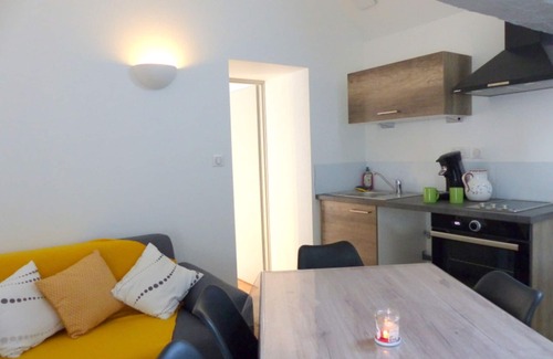 Brout-Vernet Cottage | Gite Broût-Vernet, 2 bedrooms, 4 persons