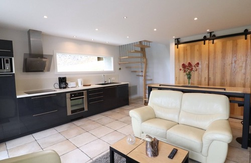 Carlat Cottage | Gite Carlat, 2 bedrooms, 4 persons