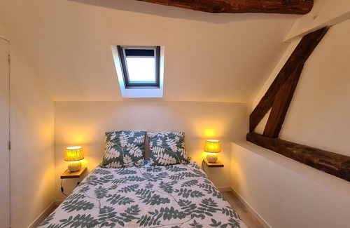 Crozon-sur-Vauvre House | Gite Crozon-sur-Vauvre, 7 bedrooms, 18 persons