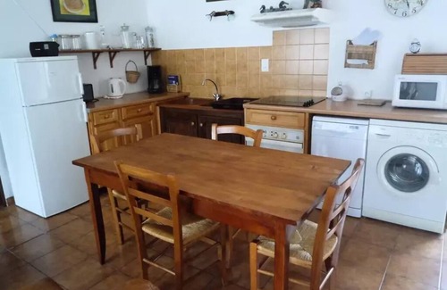 Cublac Villa | Gîte de France The heights of the valade 3 ears - Gîte de France 4 people