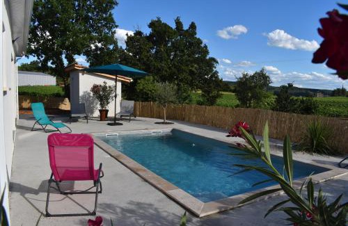 Balazuc House | Gite des Clapas Flora, villa avec piscine privée