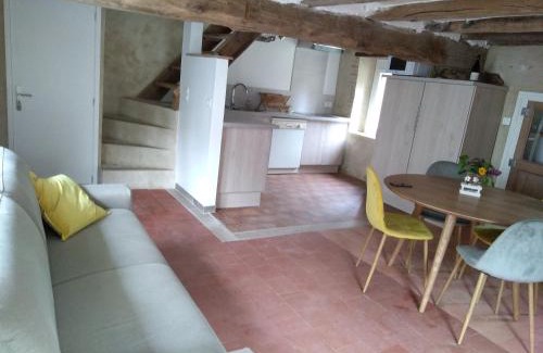 Artannes-sur-Indre House | Gite du Moulin de Balzac