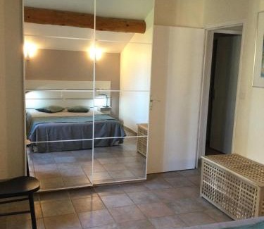 Tulette House | Gite du pont de l'hérein