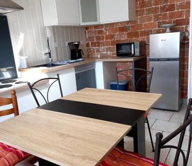 Mareuil-Sur-Lay-Dissais House | GITE ENTRE TERRE ET MER GRAND STUDIO