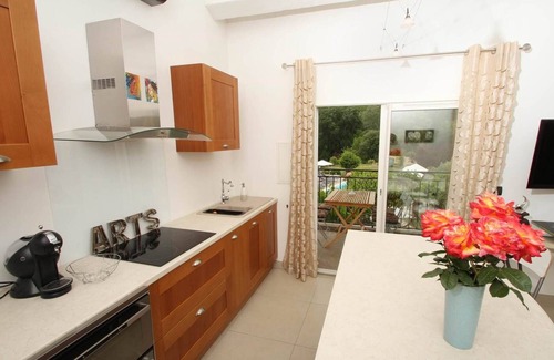Allegre Les Fumades Other | Gite Faustin en bordure de rivière, espace bien-etre, jacuzzi, piscine, plancha
