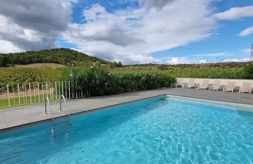 Rieux-Minervois Cottage | Gite Grenache, communal heatable and fenced pool, surrounded by vineyards